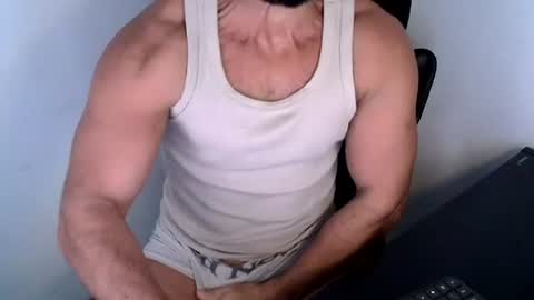 Snapshot of beard_top_guy chatting on 24, 6, 2026 Beard Guy online show from 24, 6, 2026