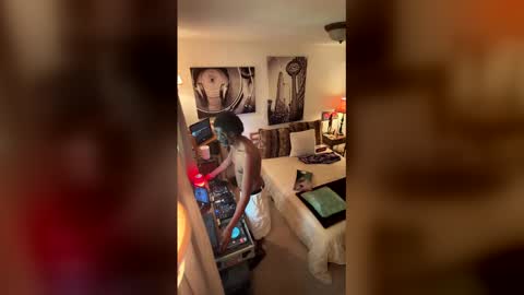 bearmeat4you online show from 17, 5, 2026