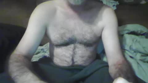 Snapshot of beastiejam2000 chatting on 1, 3, 2025 beastiejam2000 online show from 1, 3, 2025