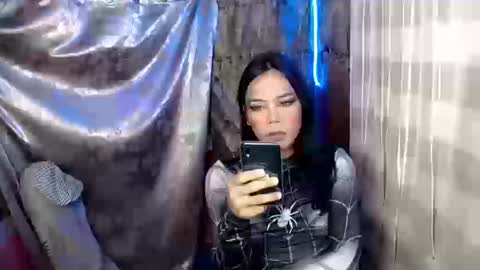 beatrice_luna online show from 18, 12, 2025