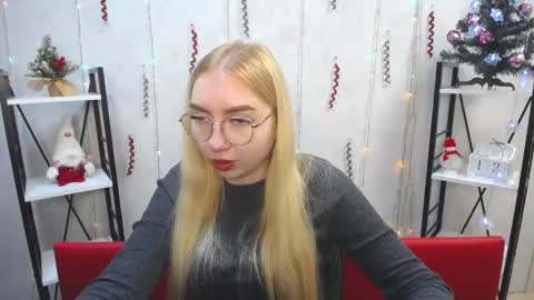 BeatriceFlyy online show from 12, 1, 2025