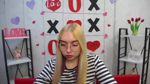 BeatriceFlyy online show from 5, 3, 2025