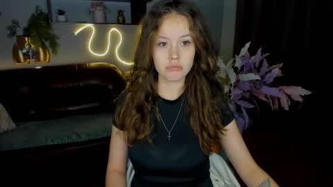 Snapshot of beatricewild chatting on 23, 11, 2025 BeatriceWild online show from 23, 11, 2025