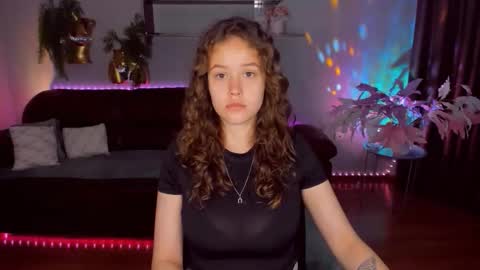 Snapshot of beatricewild chatting on 16, 5, 2026 BeatriceWild online show from 16, 5, 2026
