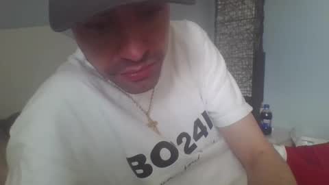 Snapshot of beaulieu2027 chatting on 21, 4, 2026 beaulieu2027 online show from 21, 4, 2026