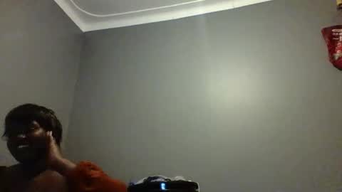 Snapshot of beautie699392 chatting on 17, 2, 2025 Lil stunner online show from 17, 2, 2025