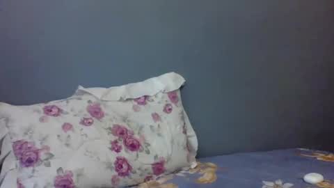 Snapshot of beautie699392 chatting on 28, 2, 2025 Lil stunner online show from 28, 2, 2025