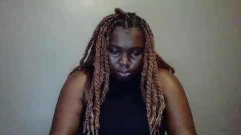 Snapshot of beautie699392 chatting on 10, 3, 2025 Lil stunner online show from 10, 3, 2025