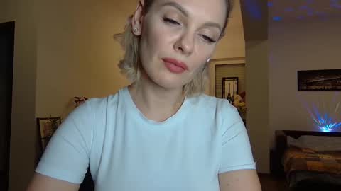Beautifulkollette online show from 23, 1, 2025