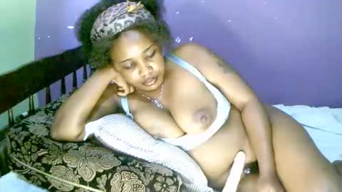 beautifulpeach2 online show from 6, 3, 2025