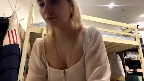 Mia online show from 26, 2, 2026