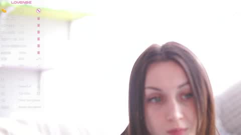 Polly  online show from 6, 5, 2026