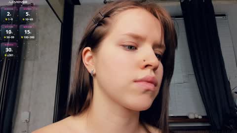 Nicole online show from 23, 1, 2025