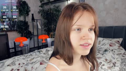 Nicole online show from 30, 1, 2025