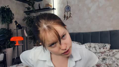 Nicole online show from 7, 2, 2025