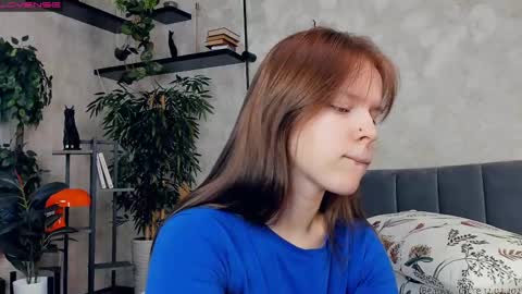 Nicole online show from 12, 2, 2025