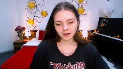 Snapshot of beautyfrominside chatting on 3, 11, 2025 Gloria online show from 3, 11, 2025