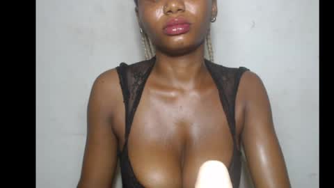 Snapshot of beautyslut1 chatting on 10, 5, 2026 beautyslut1 online show from 10, 5, 2026