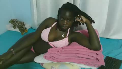 Snapshot of beautytyler chatting on 1, 11, 2025 tyler online show from 1, 11, 2025