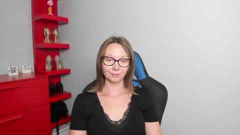 Snapshot of beautyzoexx chatting on 3, 8, 2026 Zoe online show from 3, 8, 2026