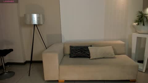 Am Becca online show from 5, 2, 2026