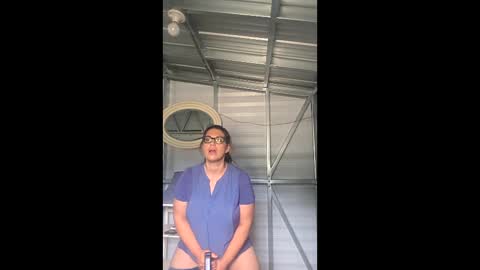 Snapshot of beccabee37 chatting on 24, 3, 2026 beccabee37 online show from 24, 3, 2026