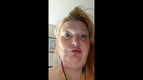 beccadream420 online show from 27, 5, 2026