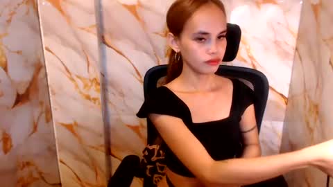 becca online show from 7, 8, 2026