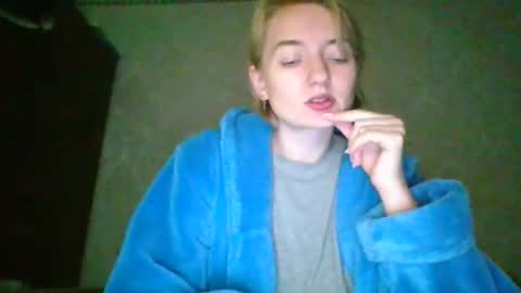 BeckiXJewelqw online show from 28, 4, 2026