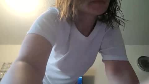 BECKY BOO  online show from 2, 5, 2026
