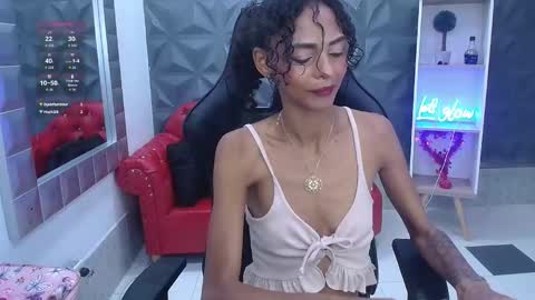 becky_lynch_102 online show from 10, 3, 2026