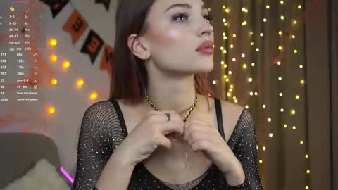 Snapshot of beckymadsons chatting on 12, 11, 2025 Melissa online show from 12, 11, 2025