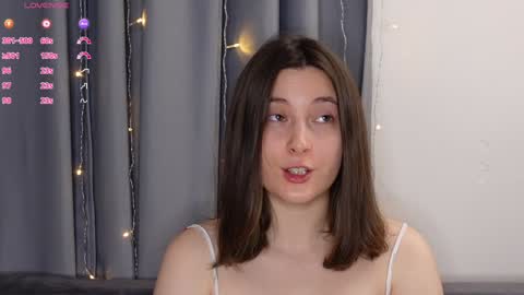 Snapshot of beckymartens chatting on 4, 10, 2025 BeckyMartens come join me on while im offline here online show from 4, 10, 2025