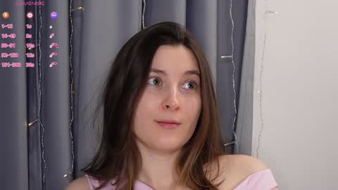 Snapshot of beckymartens chatting on 15, 10, 2025 BeckyMartens come join me on while im offline here online show from 15, 10, 2025