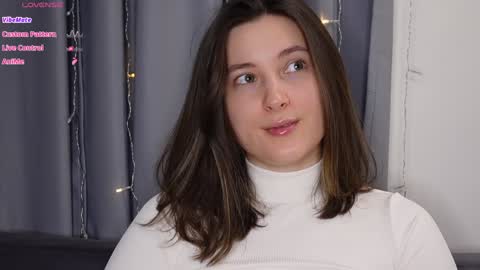 Snapshot of beckymartens chatting on 22, 10, 2025 BeckyMartens come join me on while im offline here online show from 22, 10, 2025