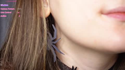 Snapshot of beckymartens chatting on 31, 10, 2025 BeckyMartens come join me on while im offline here online show from 31, 10, 2025