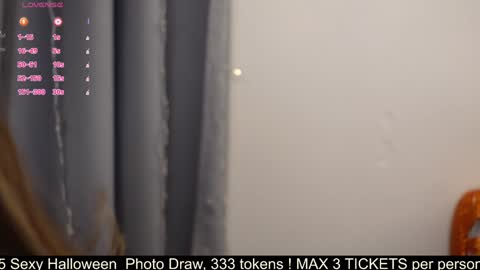 Snapshot of beckymartens chatting on 1, 11, 2025 BeckyMartens come join me on while im offline here online show from 1, 11, 2025