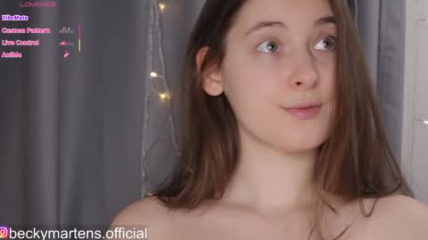 Snapshot of beckymartens chatting on 3, 2, 2026 BeckyMartens come join me on while im offline here online show from 3, 2, 2026