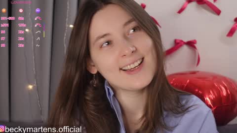 Snapshot of beckymartens chatting on 13, 2, 2026 BeckyMartens come join me on while im offline here online show from 13, 2, 2026