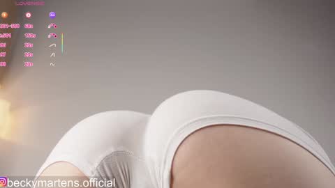 Snapshot of beckymartens chatting on 21, 3, 2026 BeckyMartens come join me on while im offline here online show from 21, 3, 2026