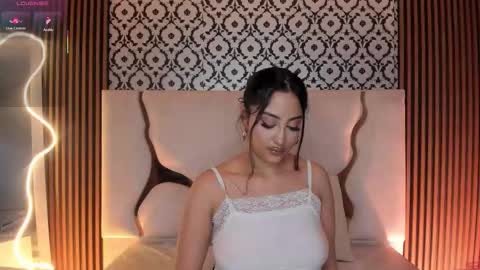 Snapshot of beella_tay1 chatting on 5, 3, 2026 BELLA online show from 5, 3, 2026