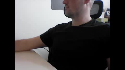 beenee3 online show from 6, 3, 2026