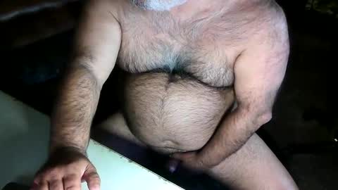 Snapshot of beers19 chatting on 23, 10, 2025 beers19 online show from 23, 10, 2025