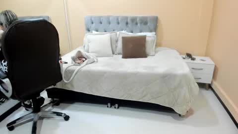 Snapshot of bela_craxkerr chatting on 15, 3, 2026 Bela online show from 15, 3, 2026