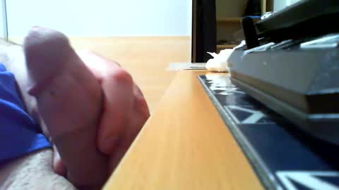 belgianfatcock online show from 30, 4, 2026