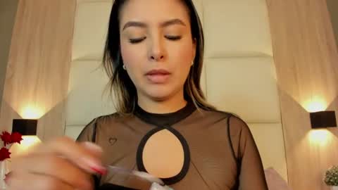 Bella cam online show from 12, 7, 2026