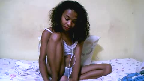 bella193999 online show from 9, 12, 2024