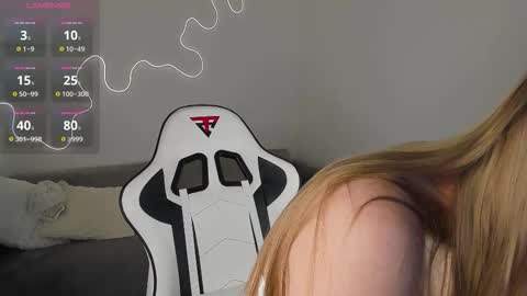 Snapshot of bella__sss chatting on 12, 1, 2026 Hi I am Bella online show from 12, 1, 2026