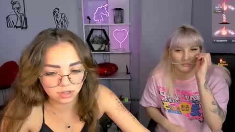 Bella online show from 7, 11, 2025