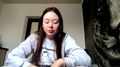 Snapshot of bella_dolletares chatting on 18, 3, 2026 Hanna here Welcome online show from 18, 3, 2026